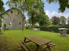 Отель Holiday Home in Elsenborn with Garden Heating Barbecue  Бютгенбах